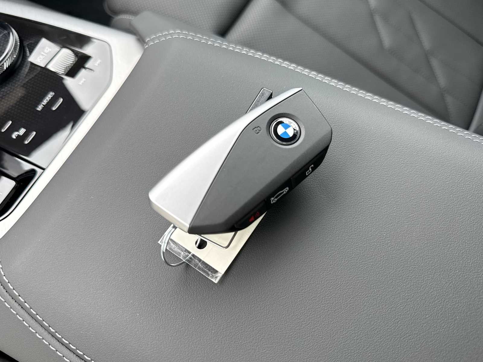 Thumbnail: 2026 BMW X3 - 37