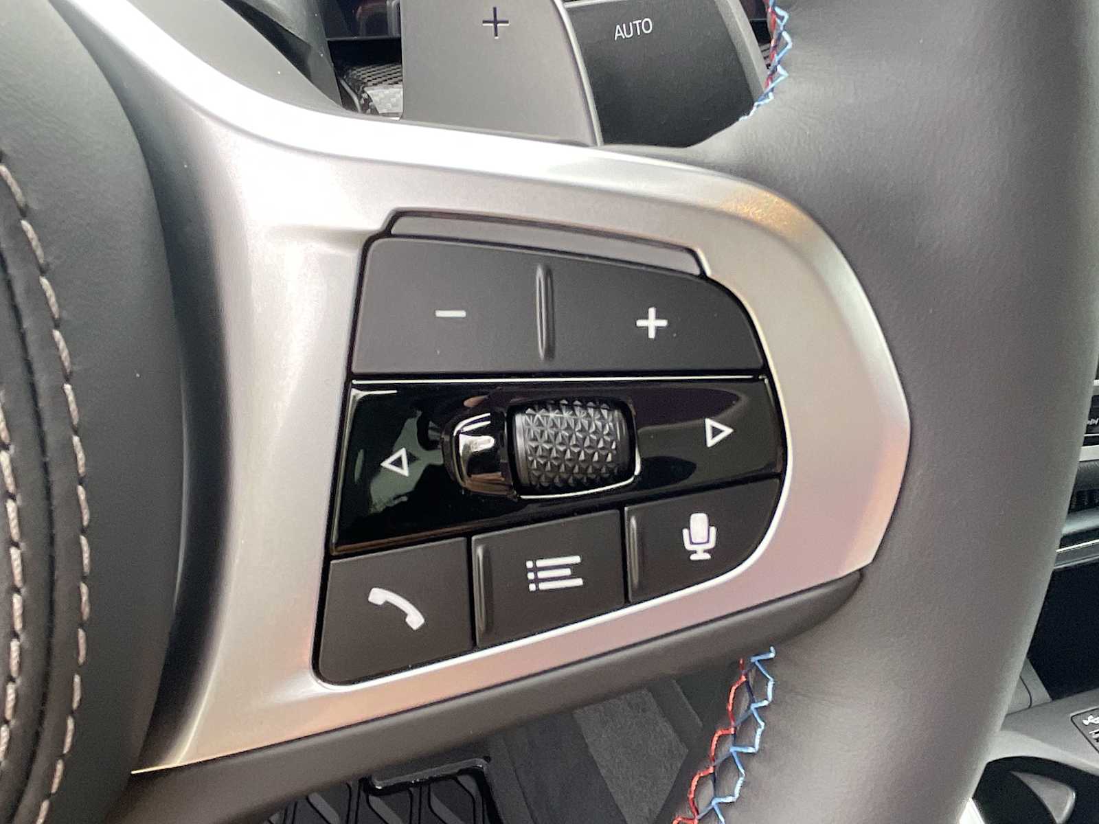 Thumbnail: 2026 BMW X6 - 26