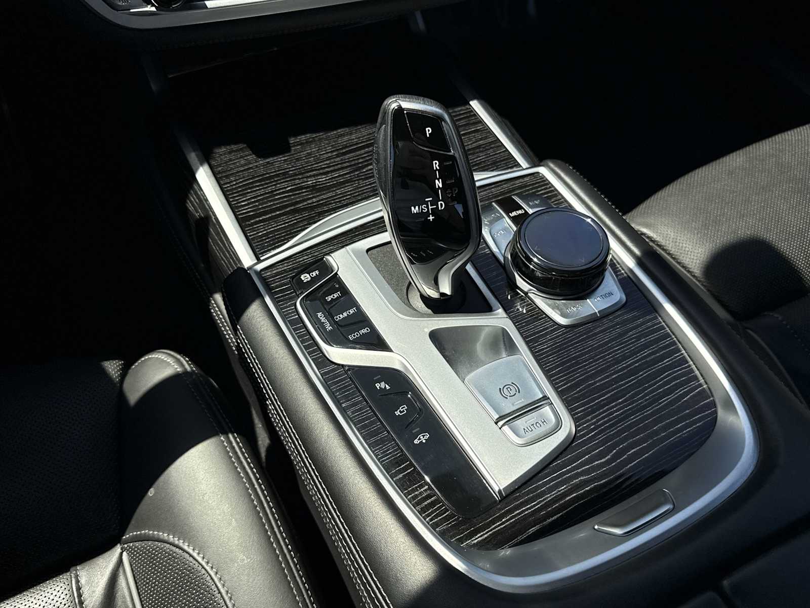 Thumbnail: 2020 BMW 7 Series - 30