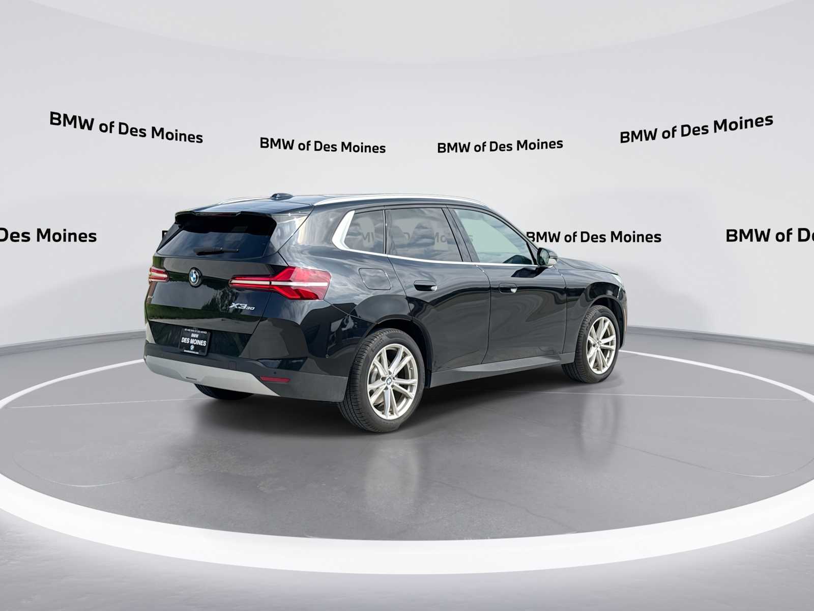 Thumbnail: 2025 BMW X3 - 8