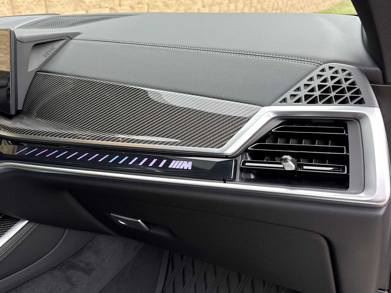 Thumbnail: 2025 BMW X5 - 43