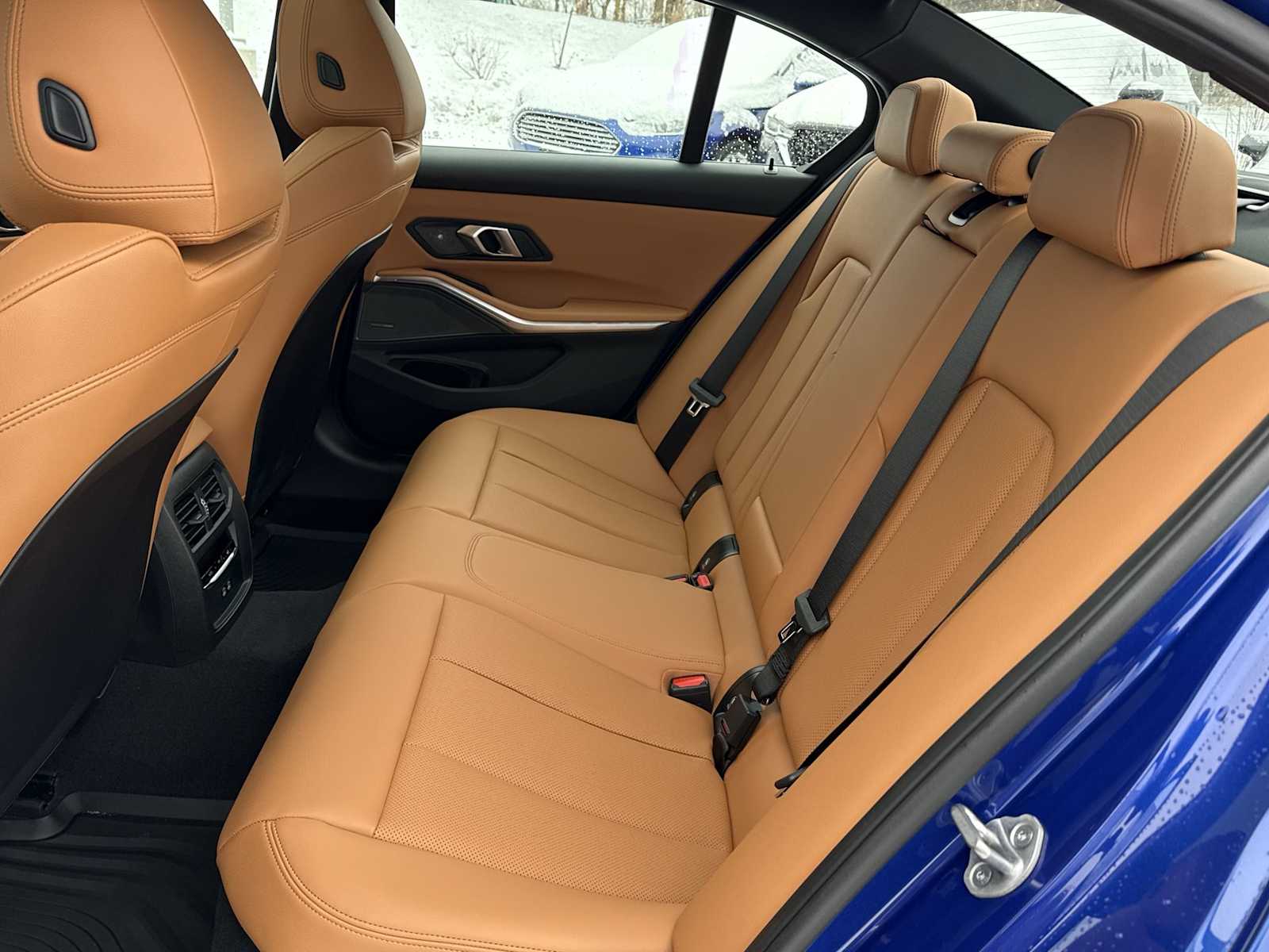 Thumbnail: 2026 BMW 3 Series - 26