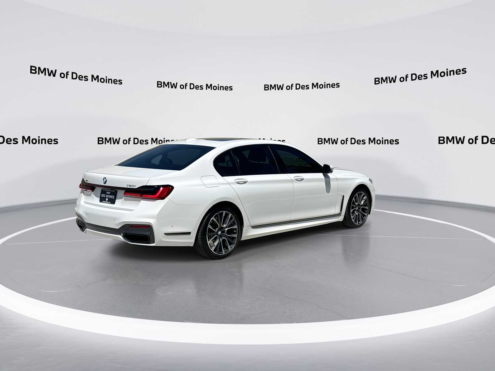 Thumbnail: 2020 BMW 7 Series - 8