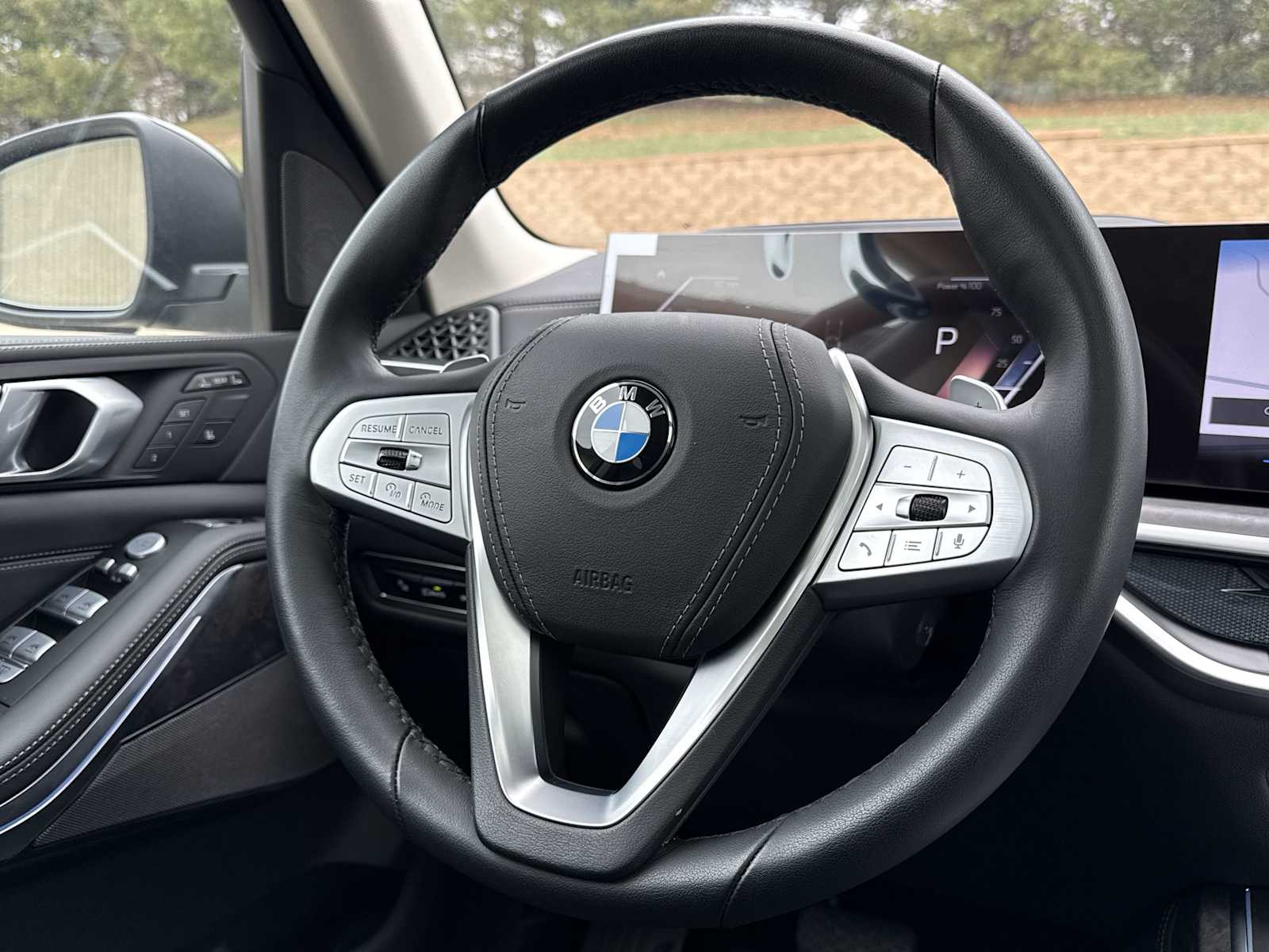 Thumbnail: 2025 BMW X7 - 25