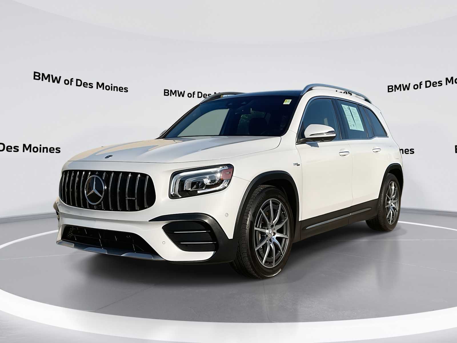 Thumbnail: 2022 Mercedes-Benz GLB - 1