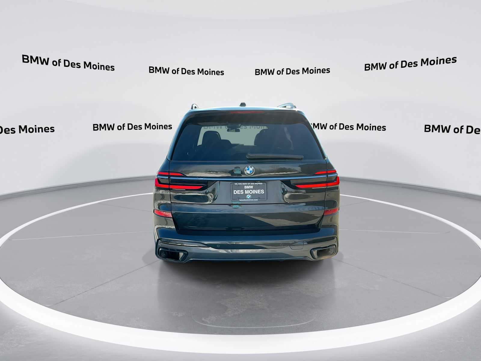 Thumbnail: 2023 BMW X7 - 7