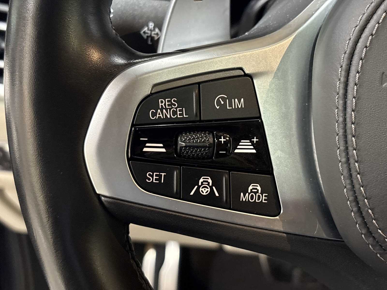 Thumbnail: 2021 BMW X5 - 14