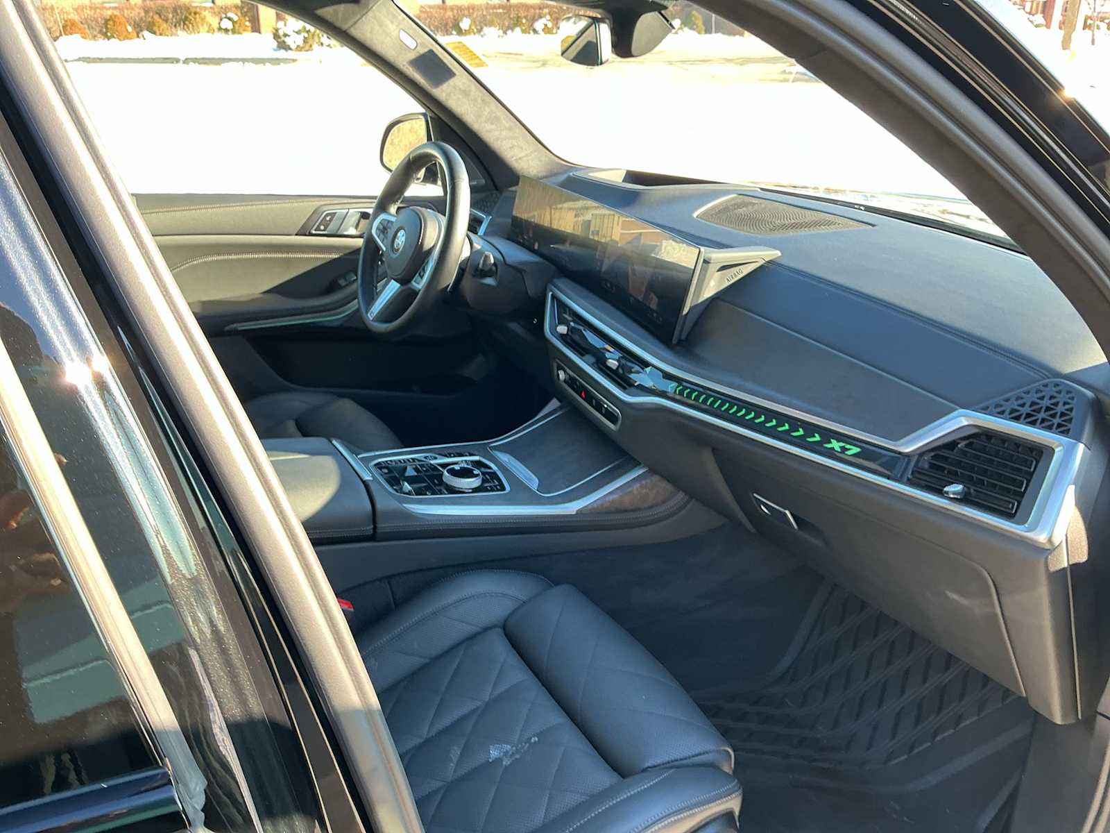 Thumbnail: 2023 BMW X7 - 13