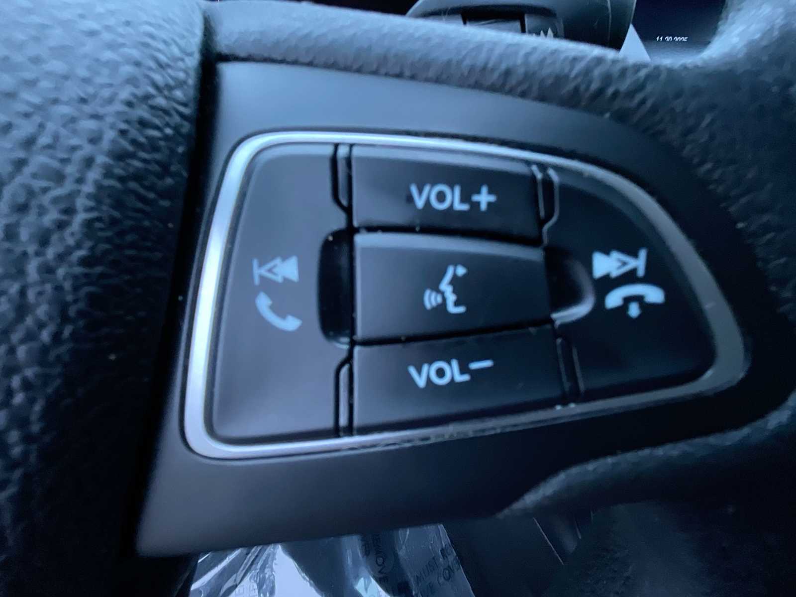 Thumbnail: 2016 Ford Focus - 25