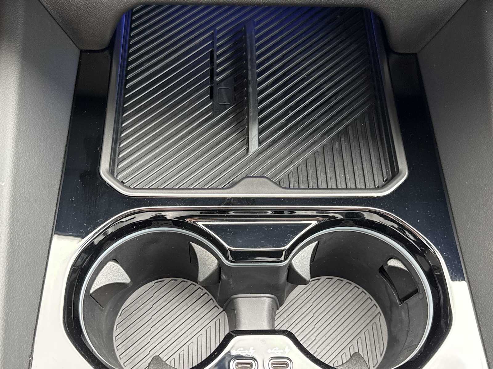 Thumbnail: 2024 BMW 5 Series - 34