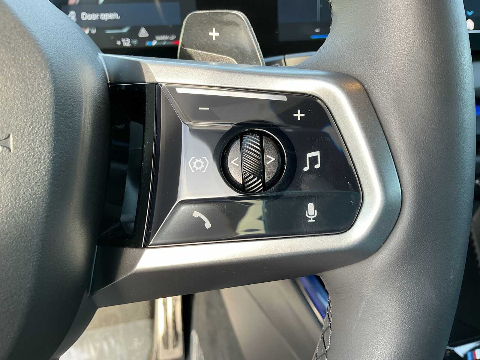 Thumbnail: 2025 BMW X3 - 27