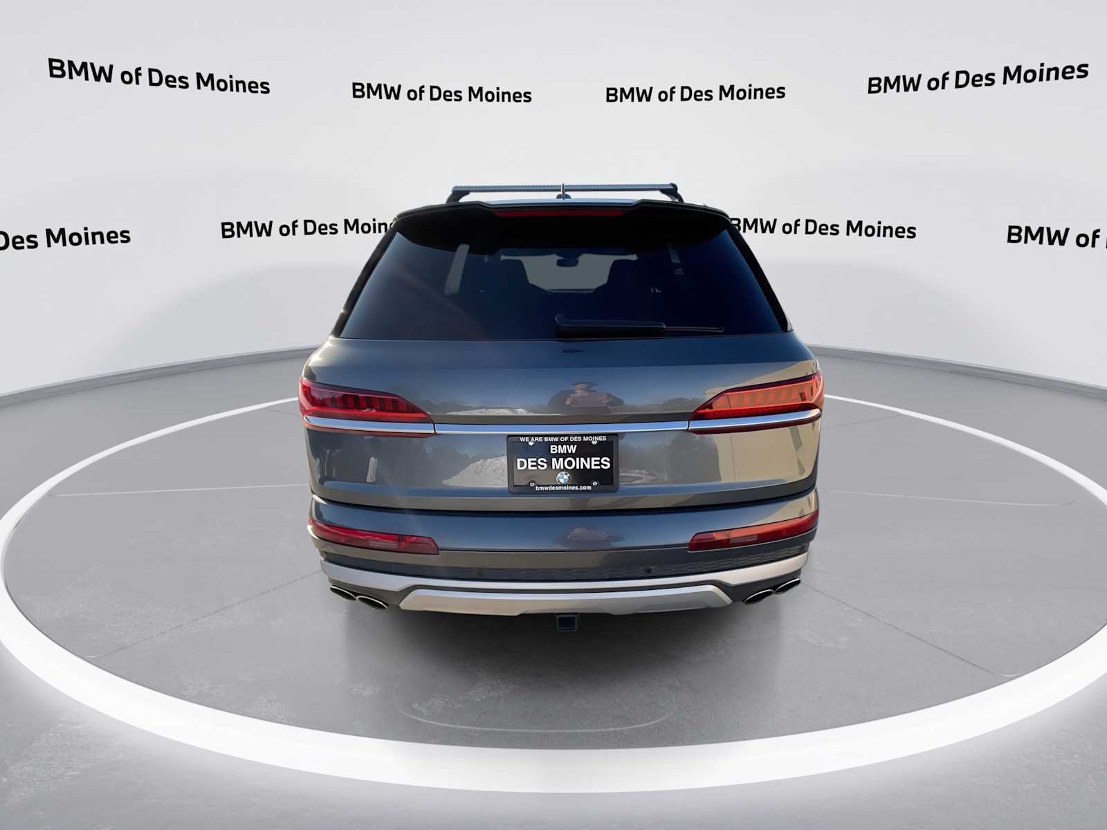 Thumbnail: 2021 Audi SQ7 - 7