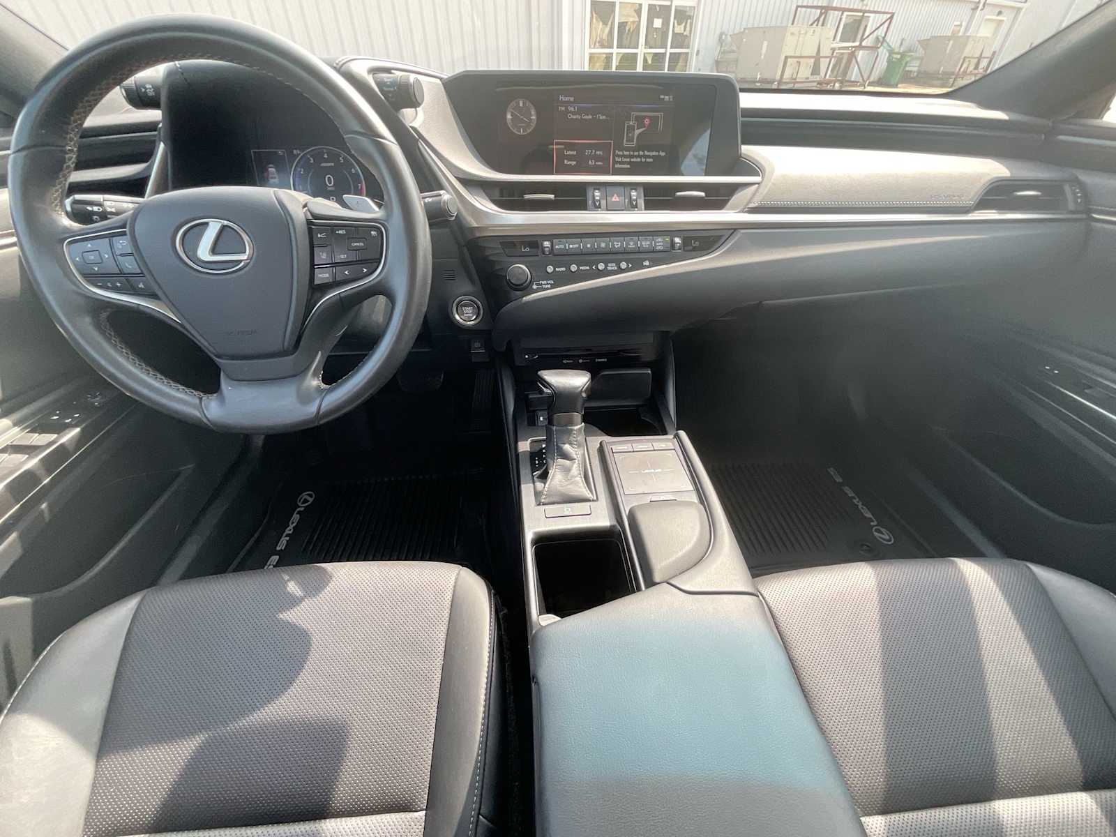 2020 Lexus ES 350 16