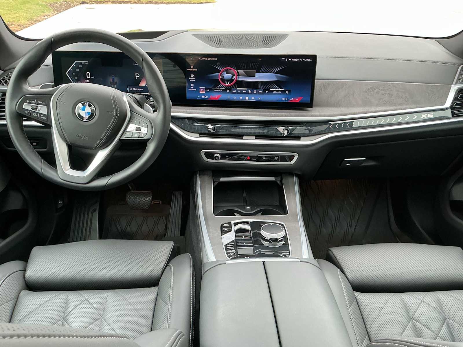 Thumbnail: 2024 BMW X5 - 16