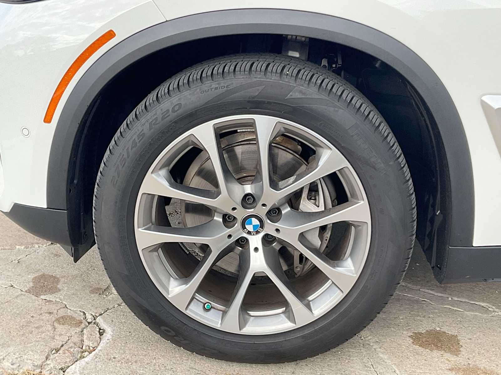 Thumbnail: 2025 BMW X5 - 14