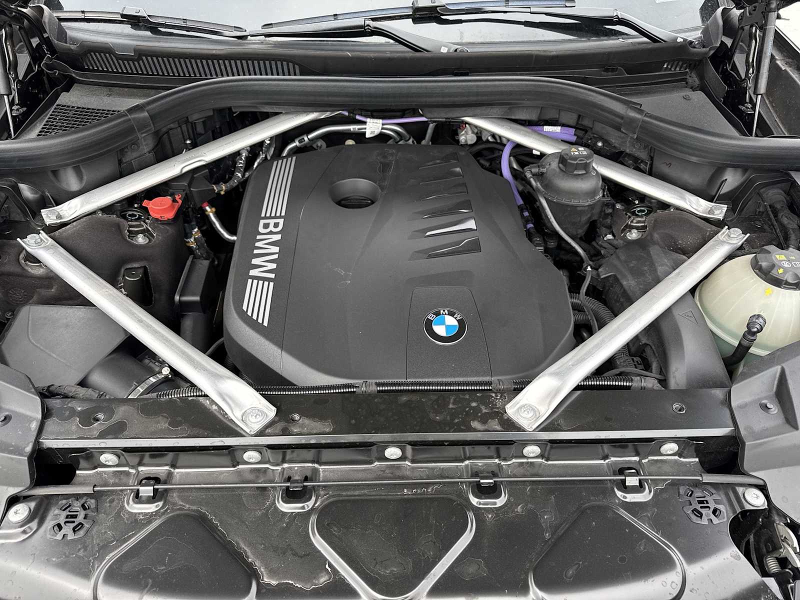 Thumbnail: 2025 BMW X7 - 15