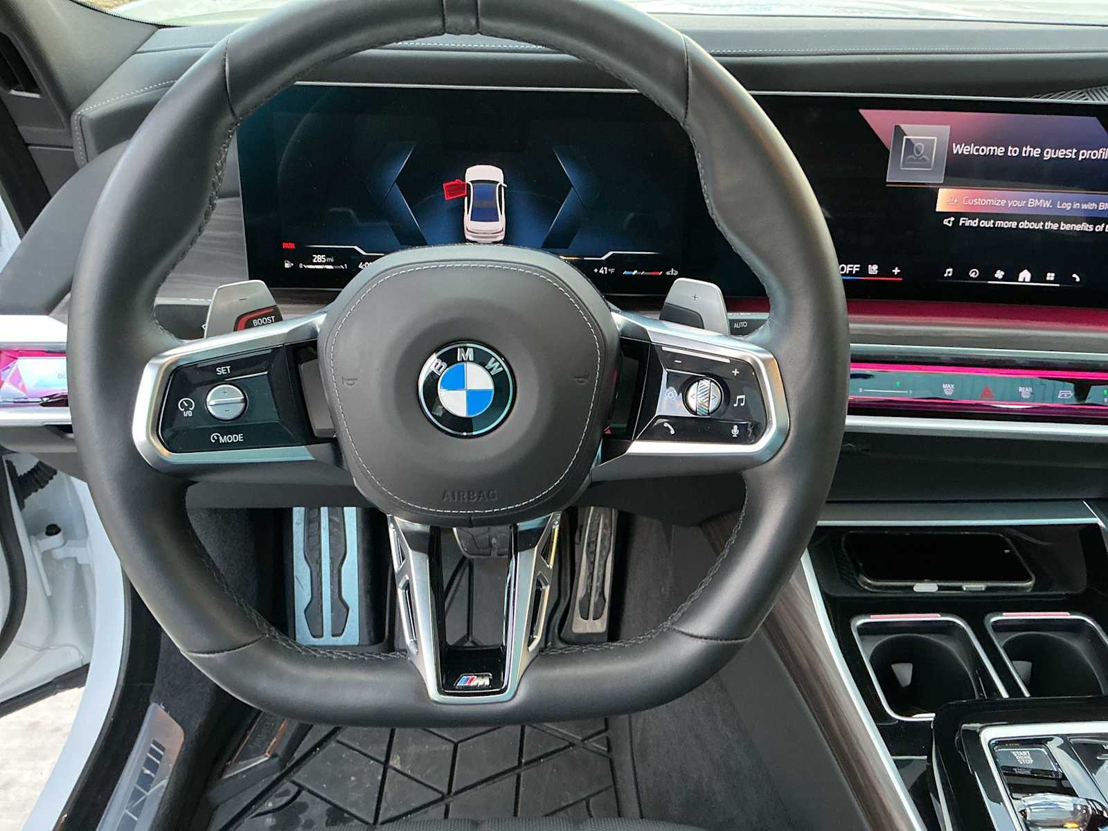 Thumbnail: 2024 BMW 7 Series - 23