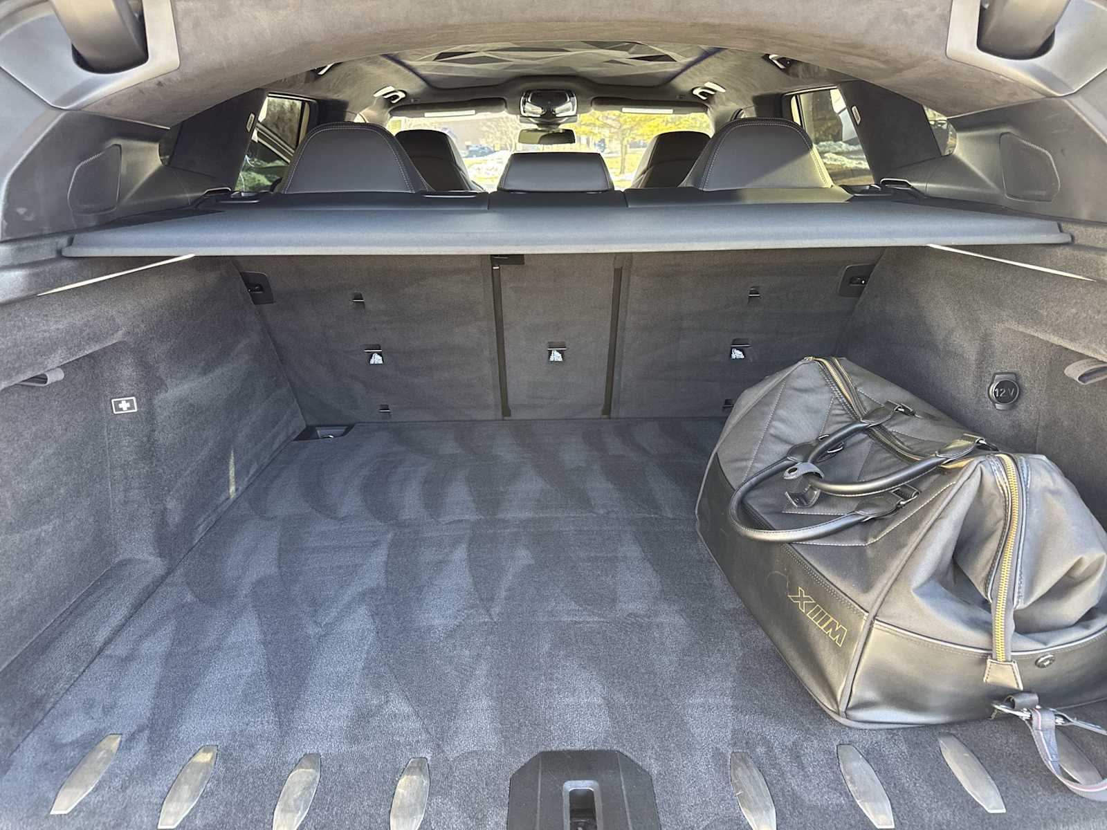 Thumbnail: 2024 BMW XM - 37