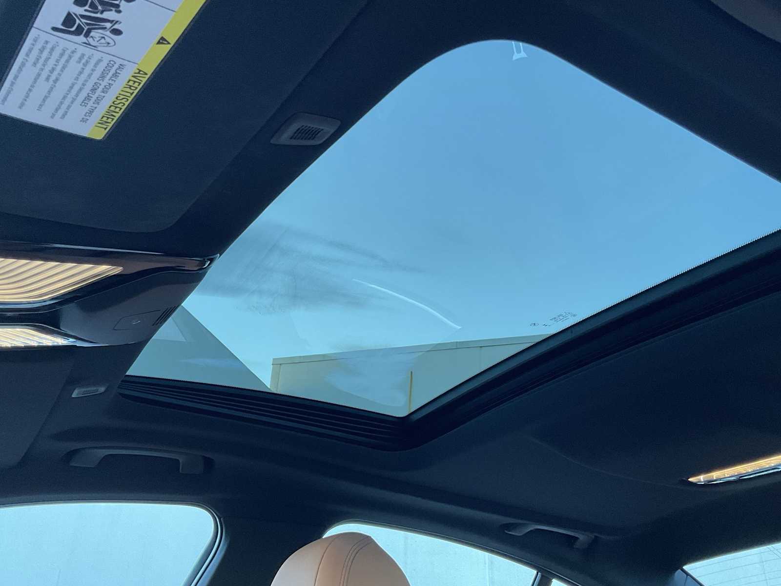 Thumbnail: 2023 BMW 5 Series - 19