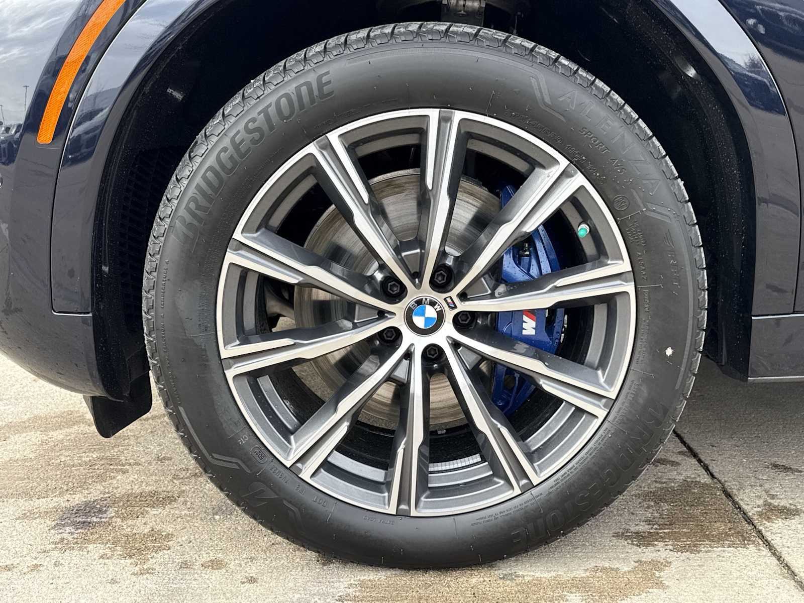 Thumbnail: 2026 BMW X6 - 14