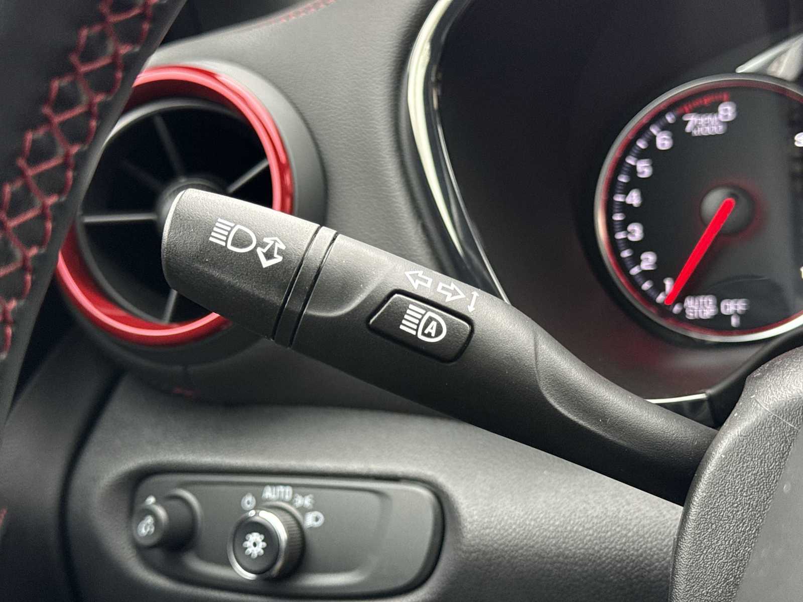 Thumbnail: 2023 Chevrolet Blazer - 29