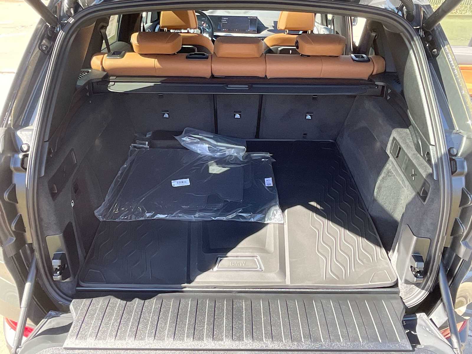 Thumbnail: 2026 BMW X5 - 36