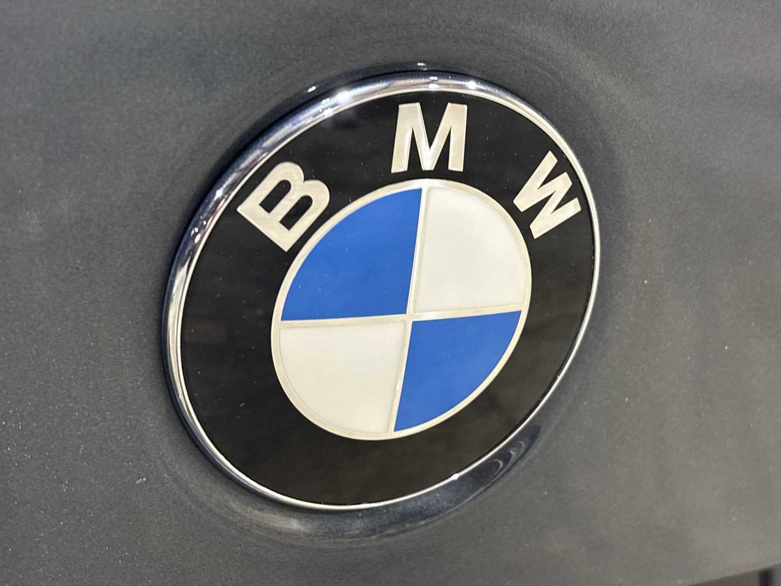 Thumbnail: 2001 BMW 5 Series - 12