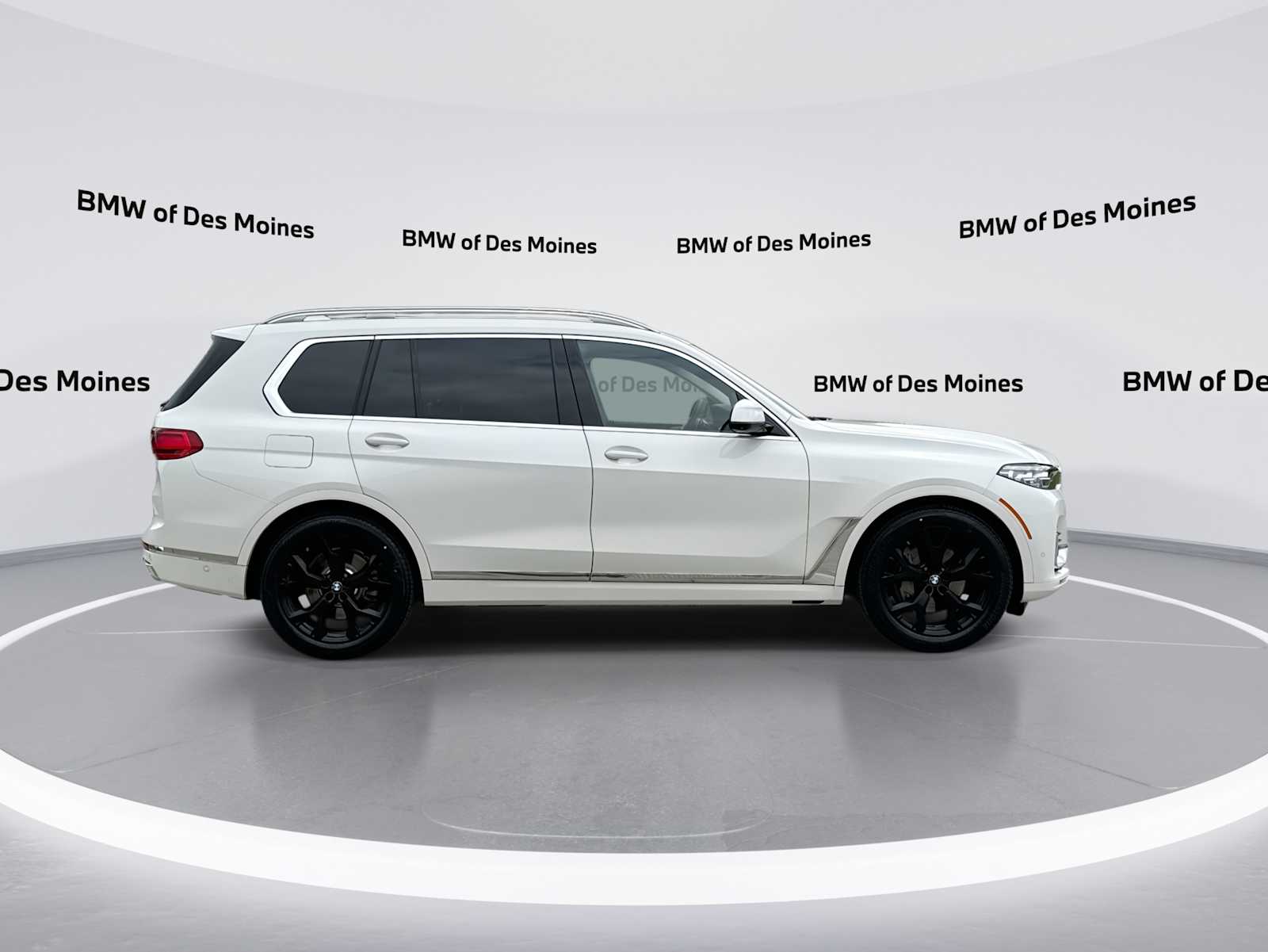 Thumbnail: 2020 BMW X7 - 9