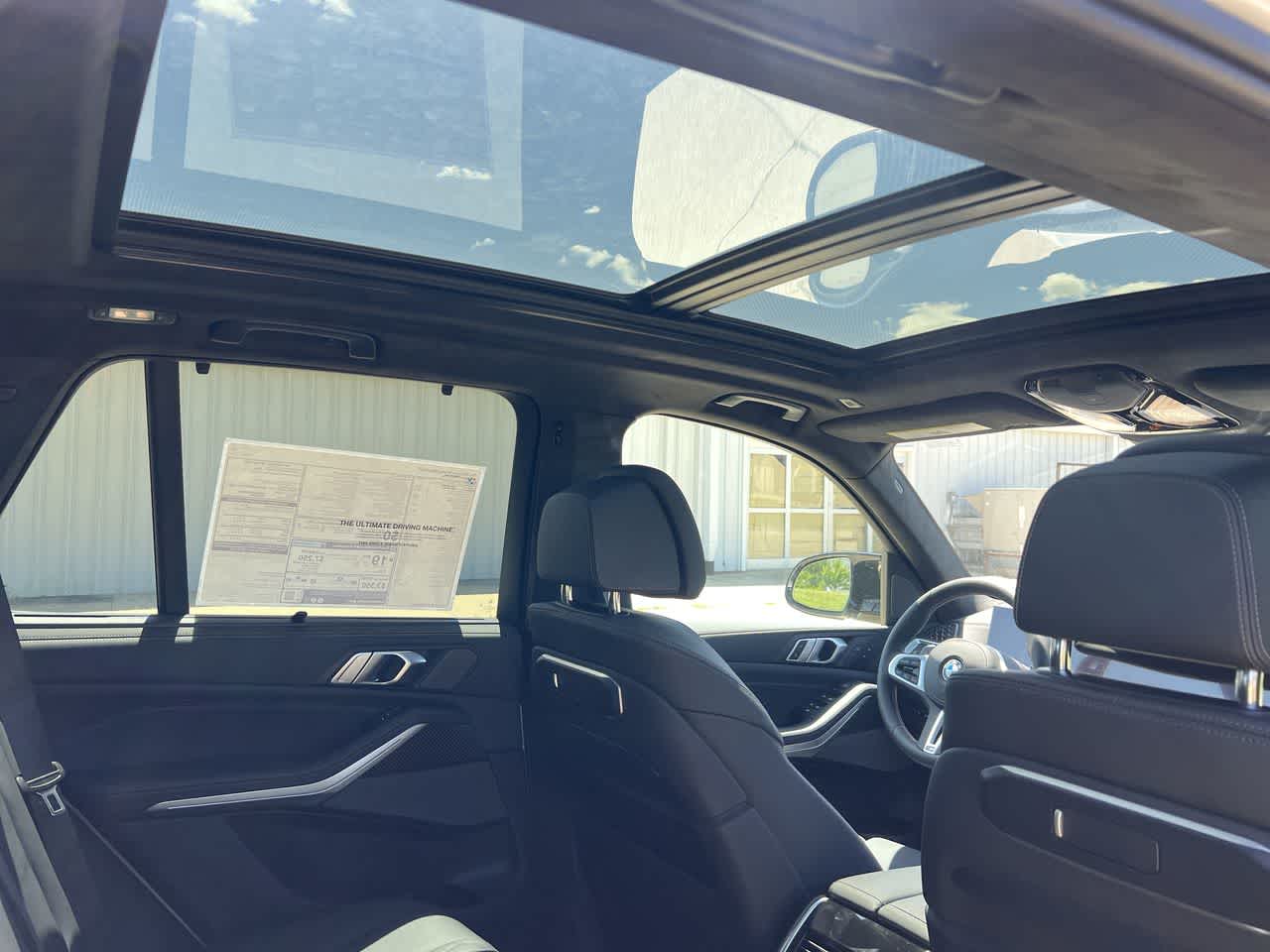 Thumbnail: 2025 BMW X5 - 21