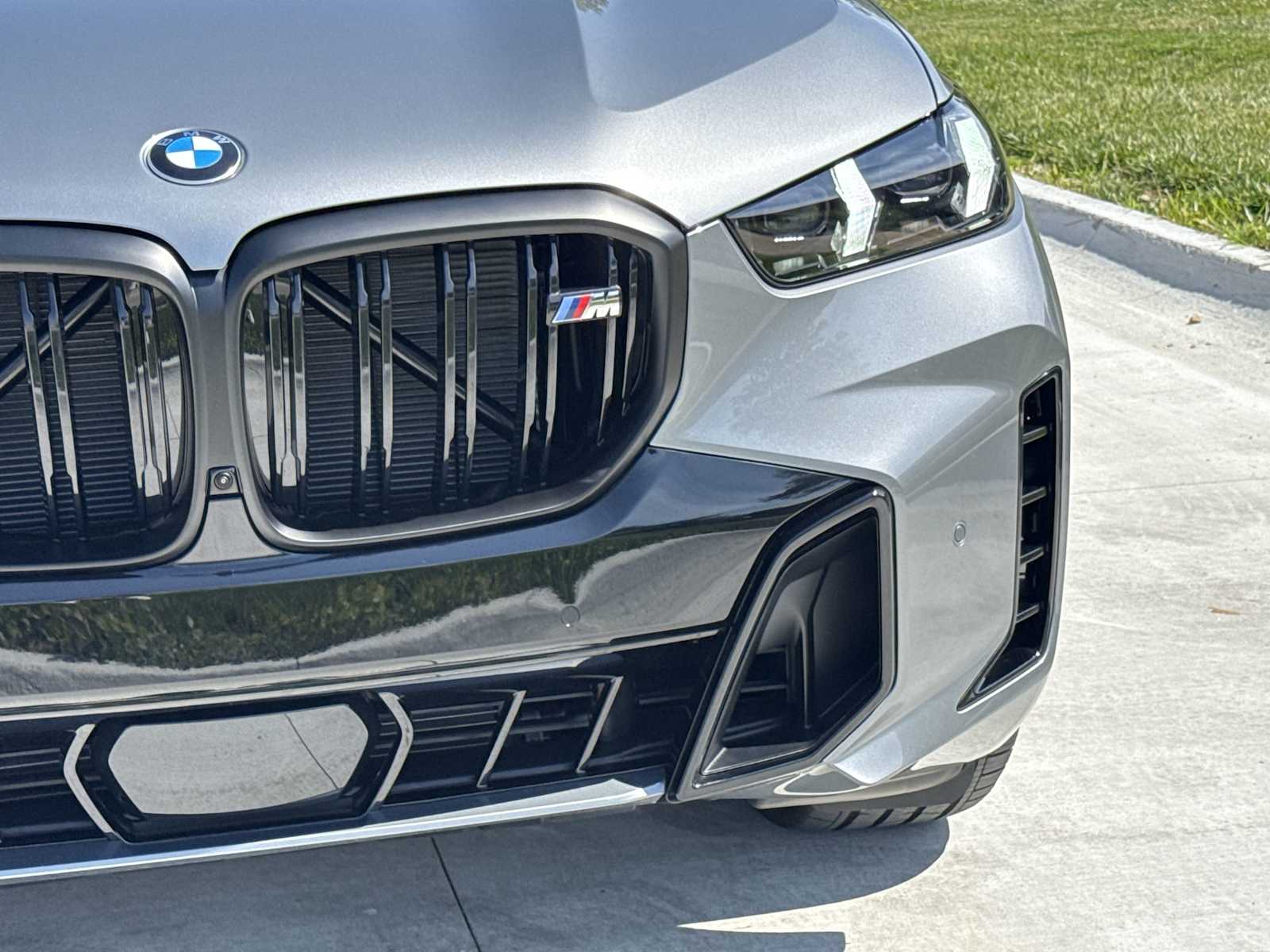 Thumbnail: 2026 BMW X5 - 11