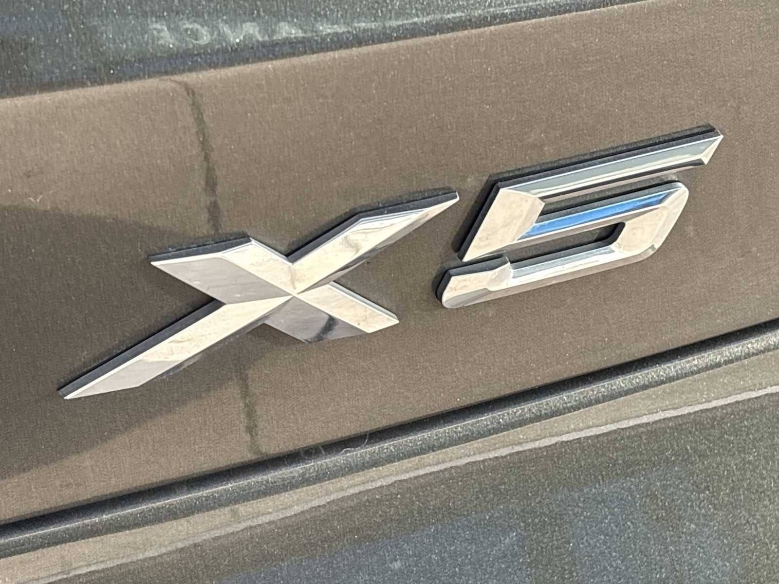 Thumbnail: 2023 BMW X5 - 12