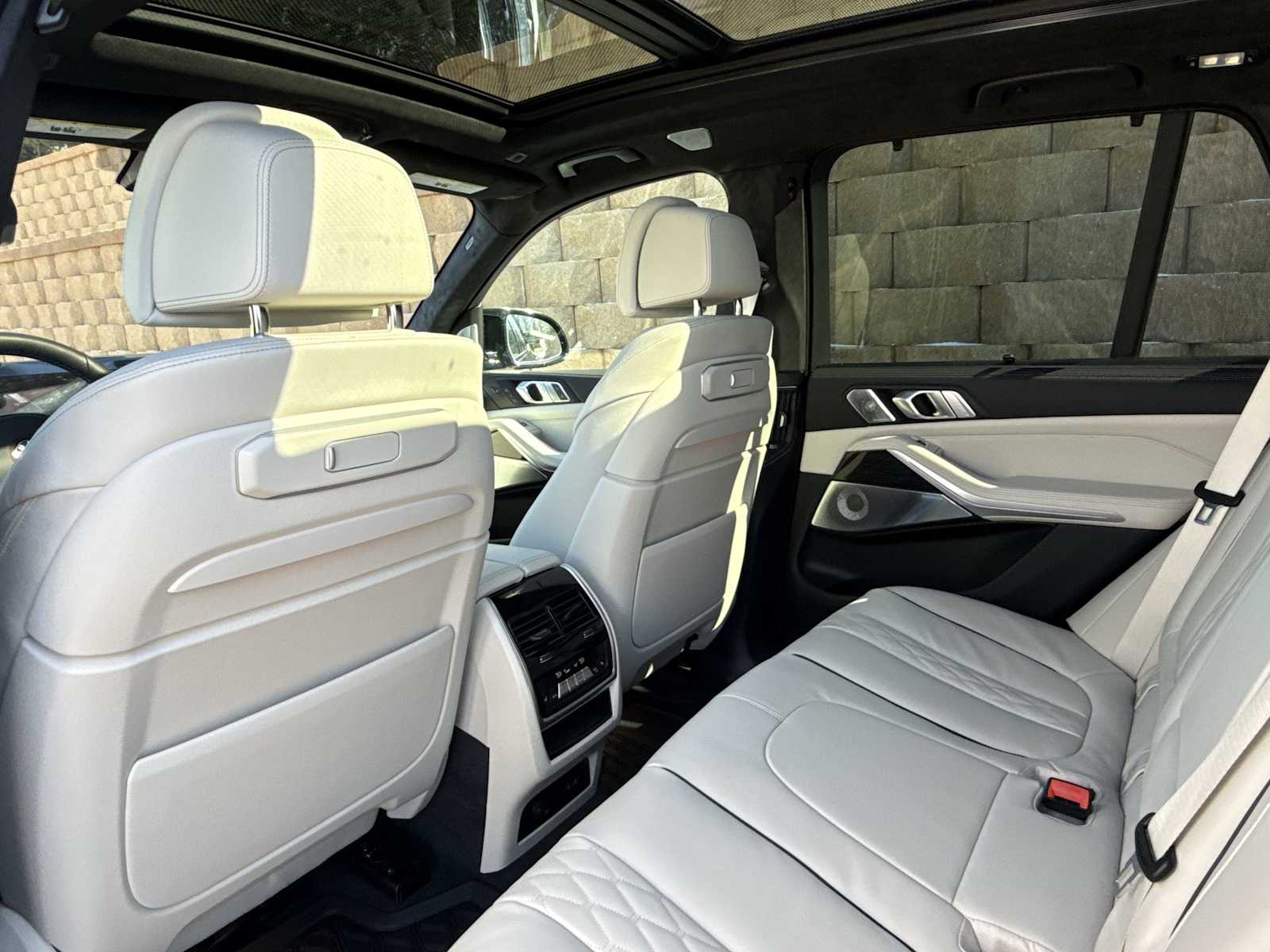 Thumbnail: 2026 BMW X5 - 19