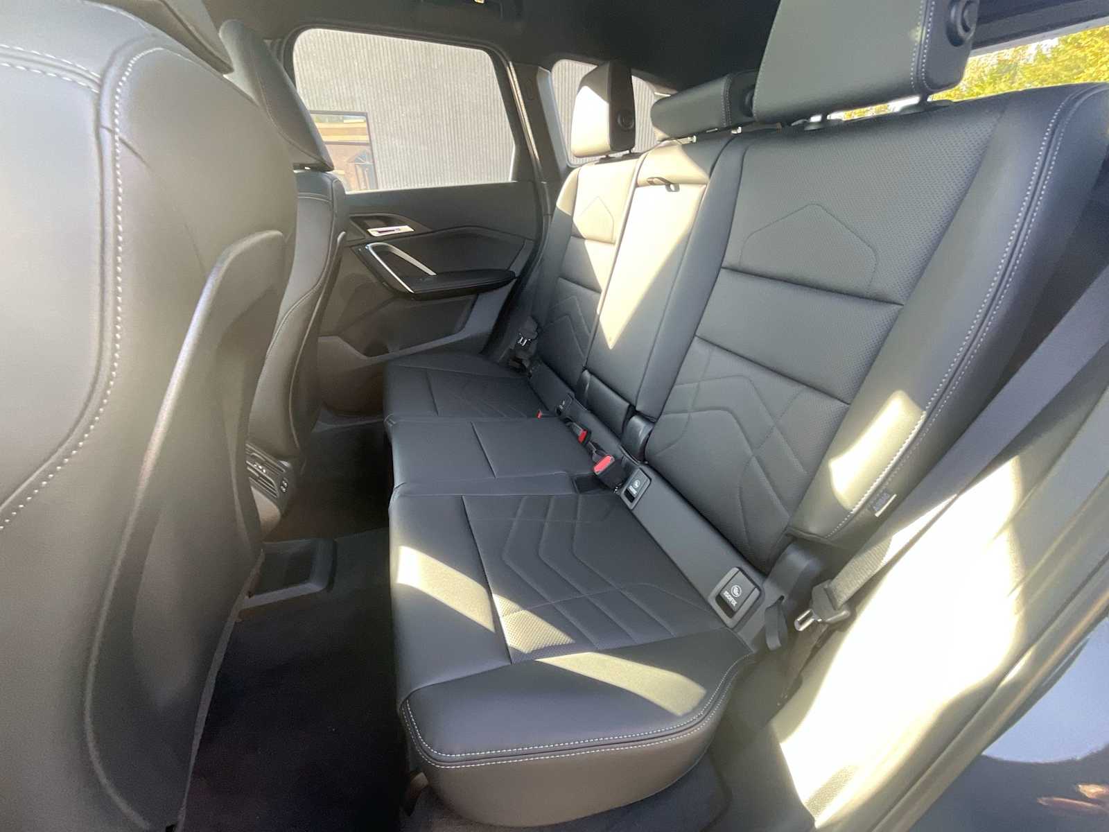 Thumbnail: 2026 BMW X1 - 16