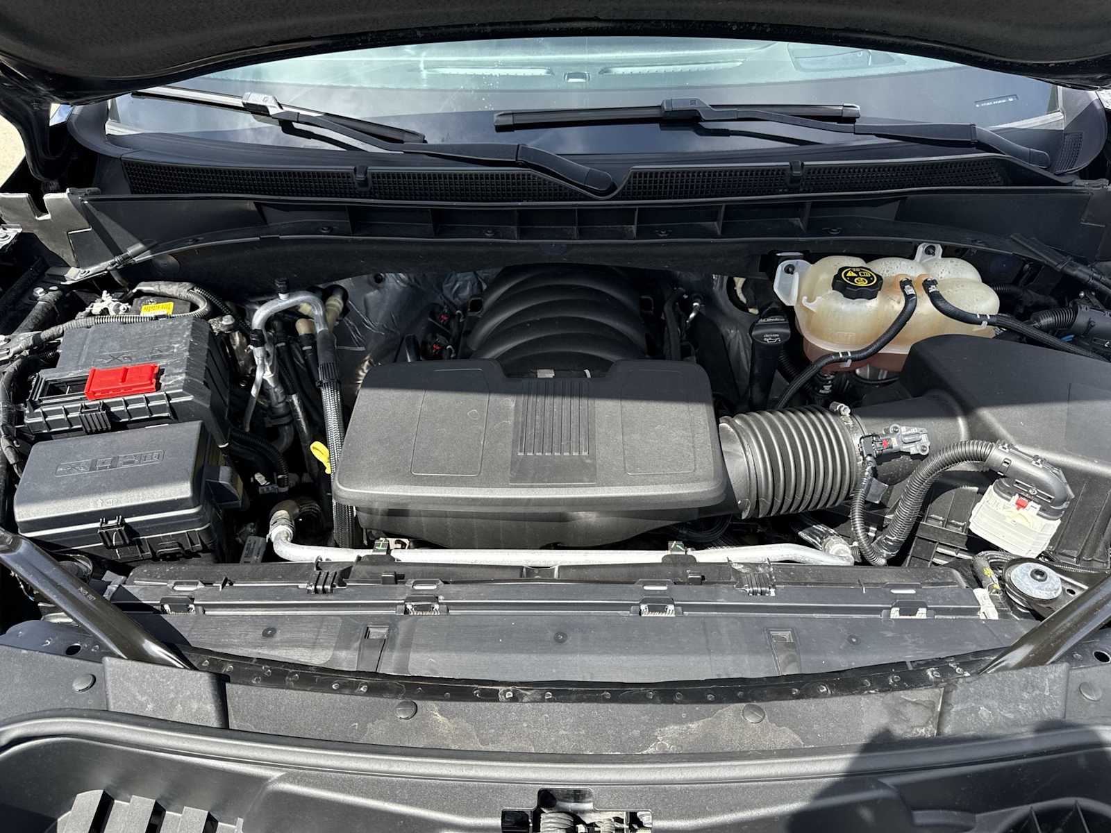 Thumbnail: 2022 Cadillac Escalade - 15