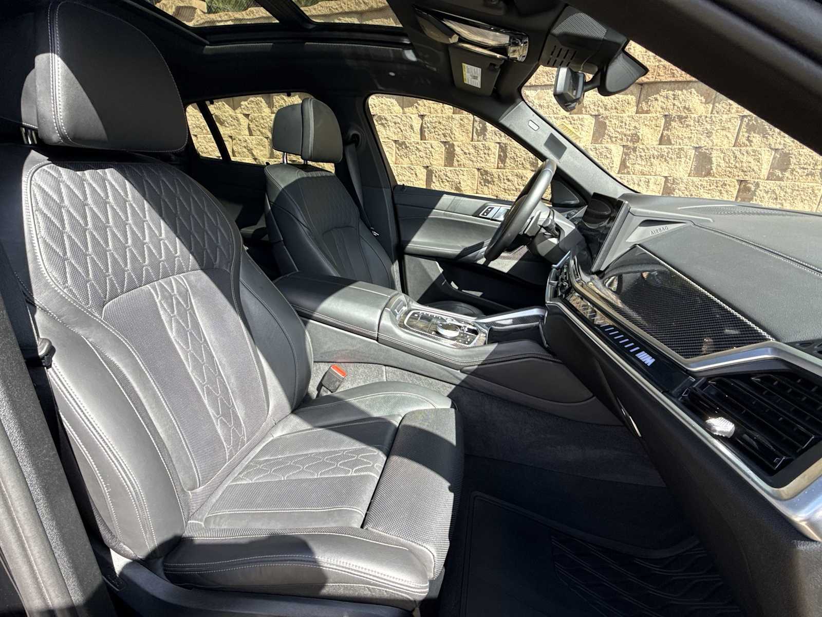 Thumbnail: 2025 BMW X6 - 24