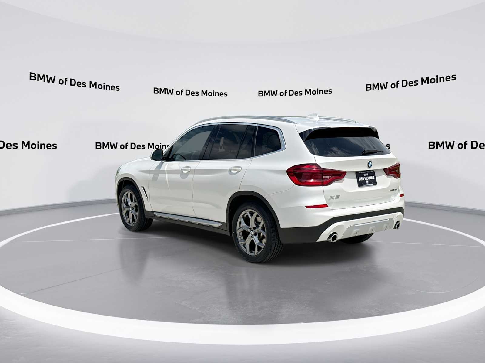 Thumbnail: 2021 BMW X3 - 6