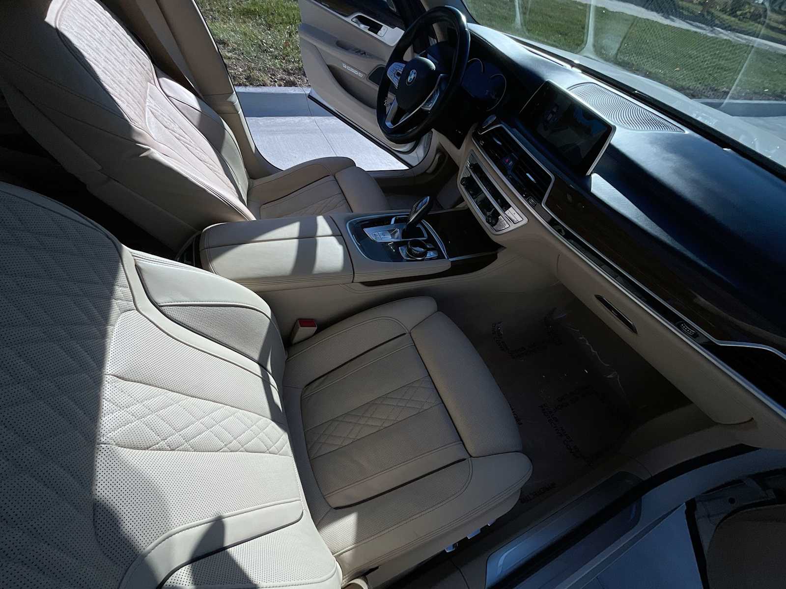 Thumbnail: 2018 BMW 7 Series - 15