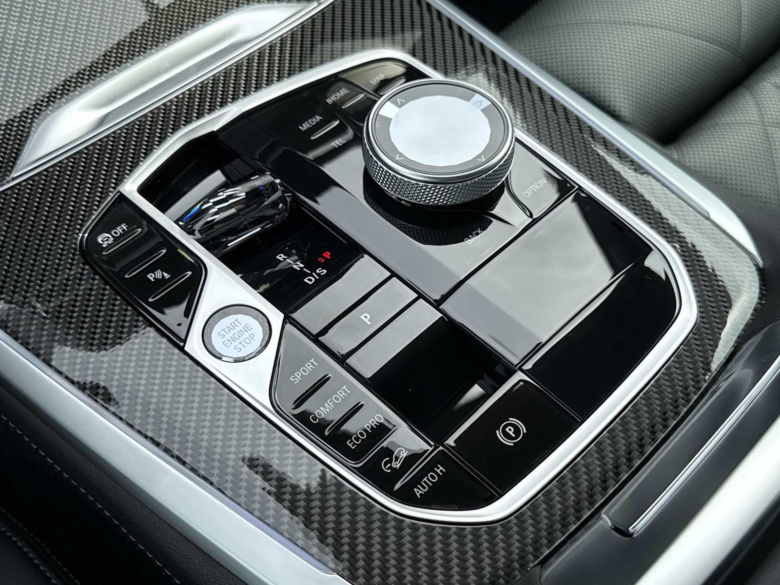 Thumbnail: 2026 BMW X5 - 35