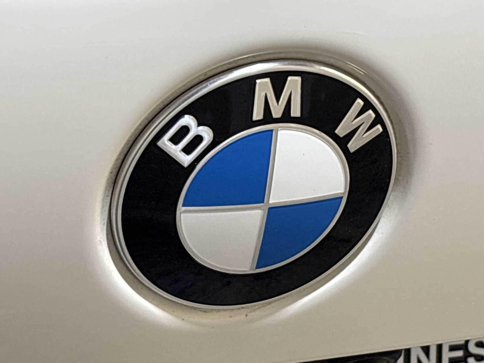 Thumbnail: 2023 BMW X5 - 11