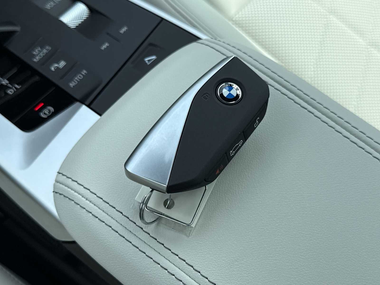 Thumbnail: 2026 BMW X1 - 38