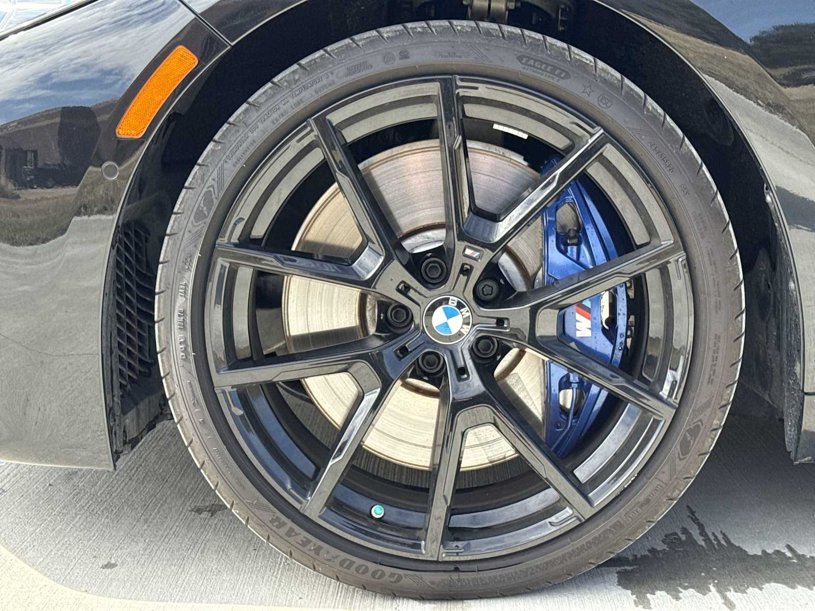 Thumbnail: 2025 BMW 8 Series - 14