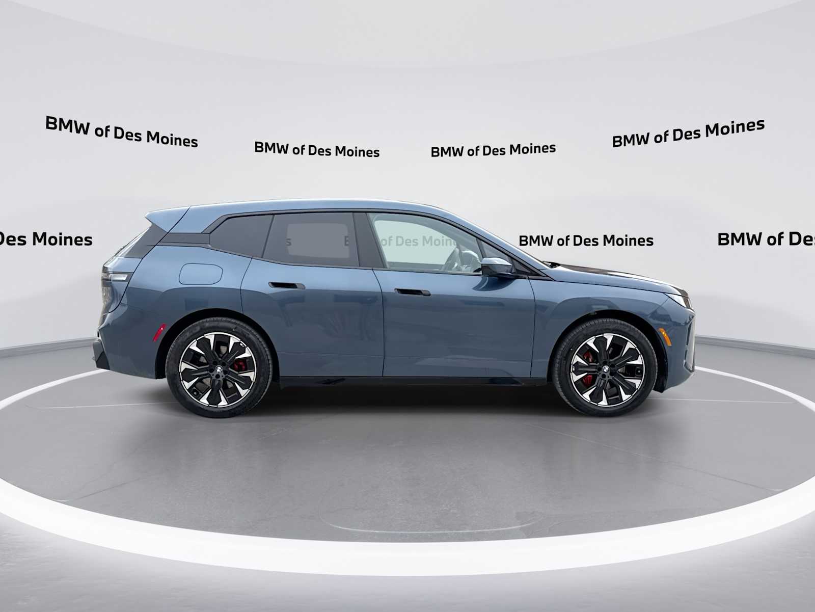 Thumbnail: 2026 BMW iX - 9