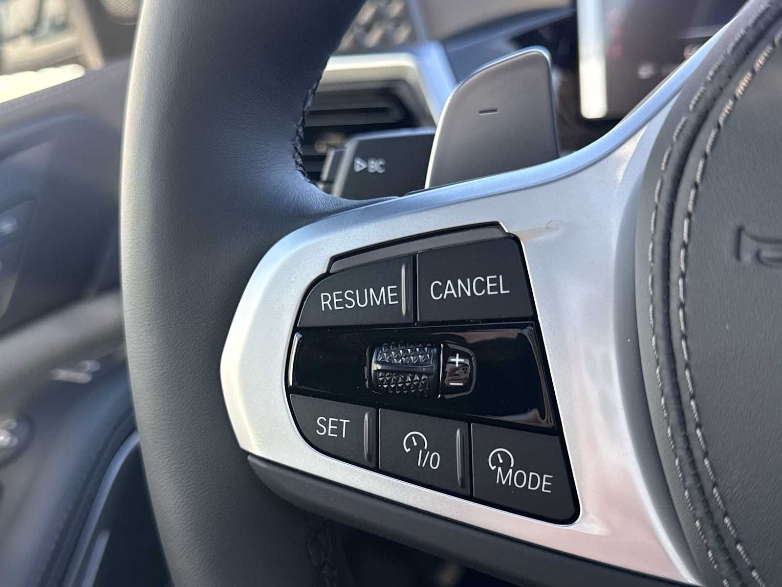 Thumbnail: 2026 BMW X5 - 27