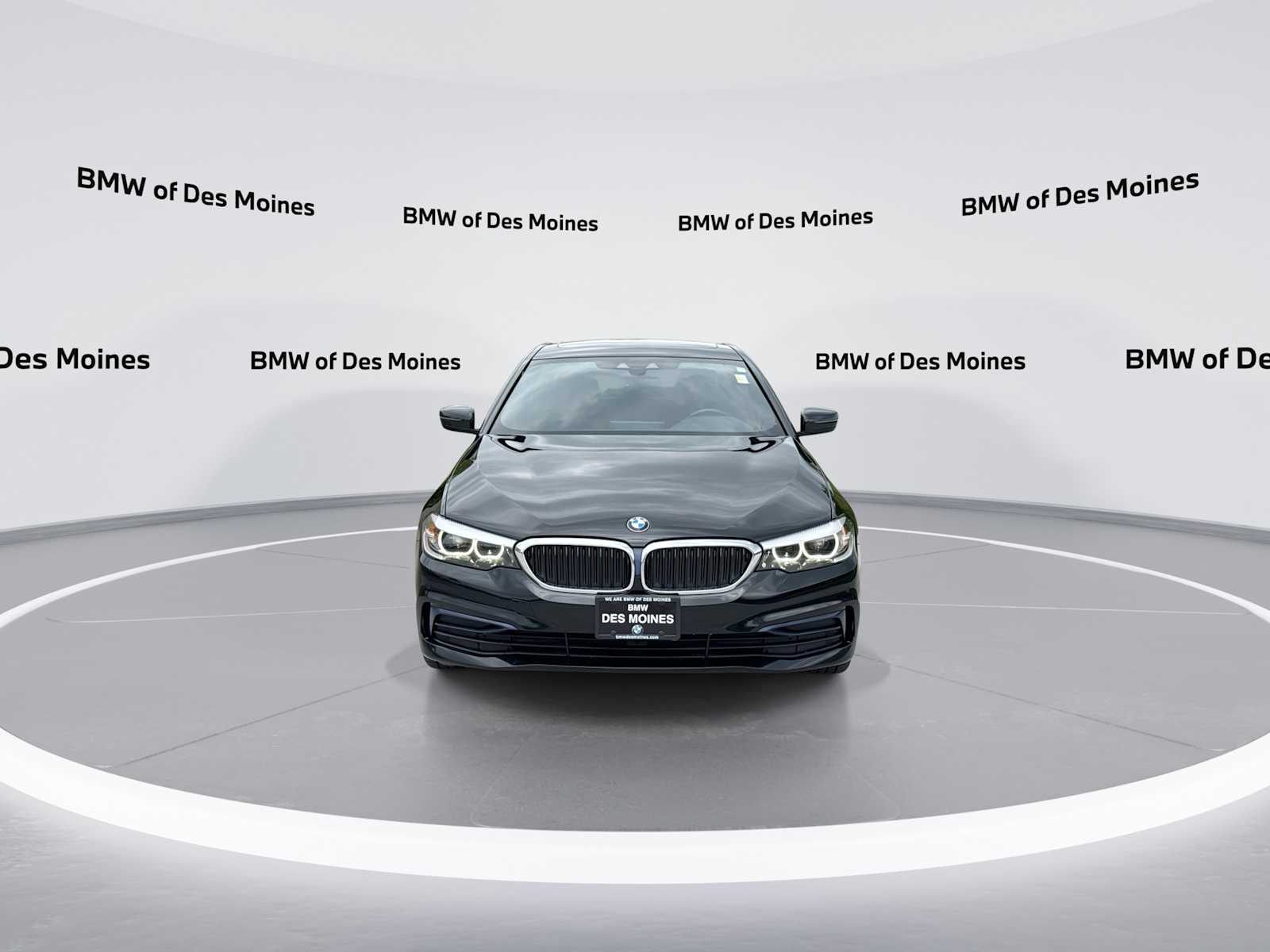 Thumbnail: 2019 BMW 5 Series - 3