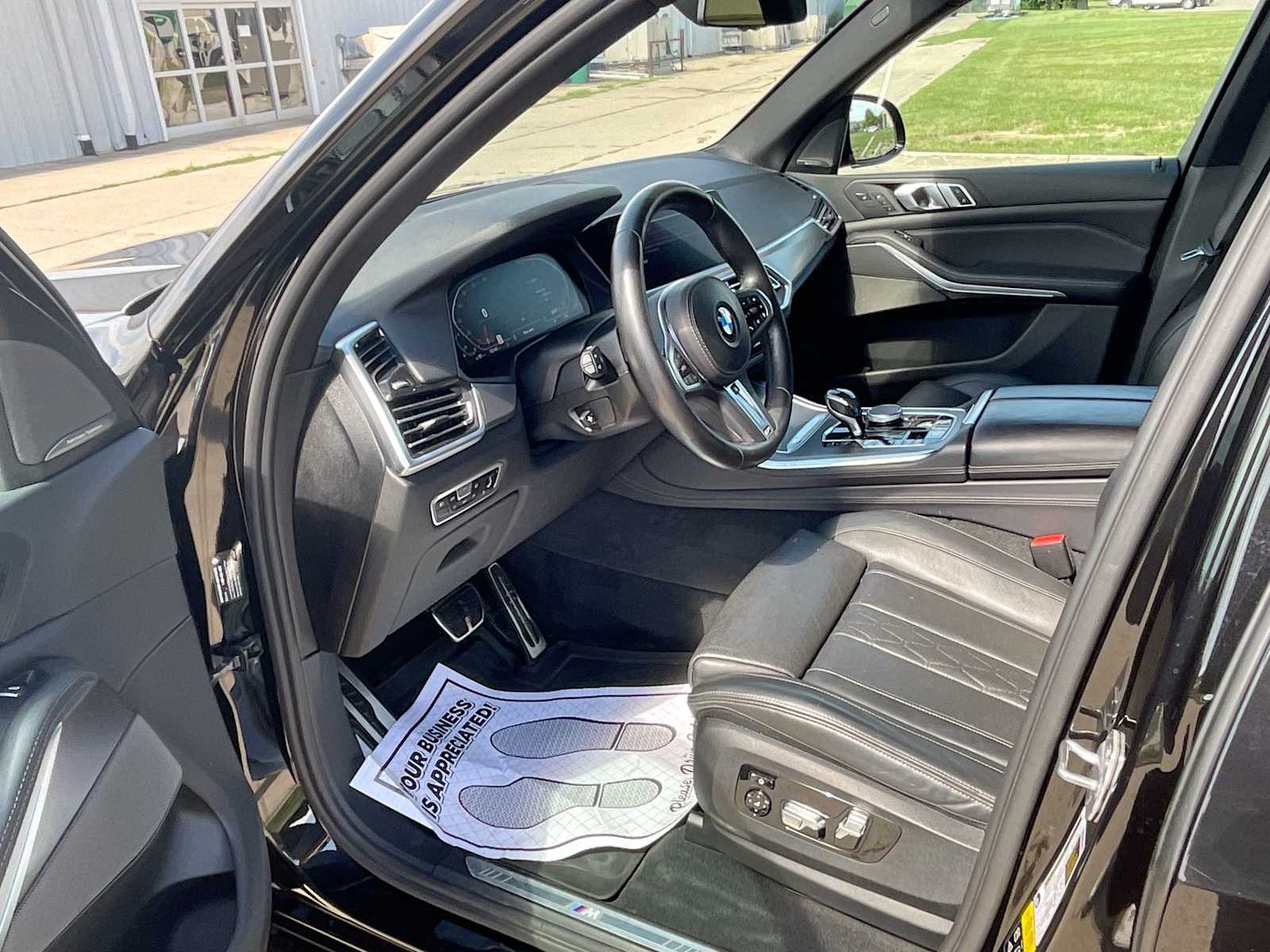 Thumbnail: 2019 BMW X5 - 10