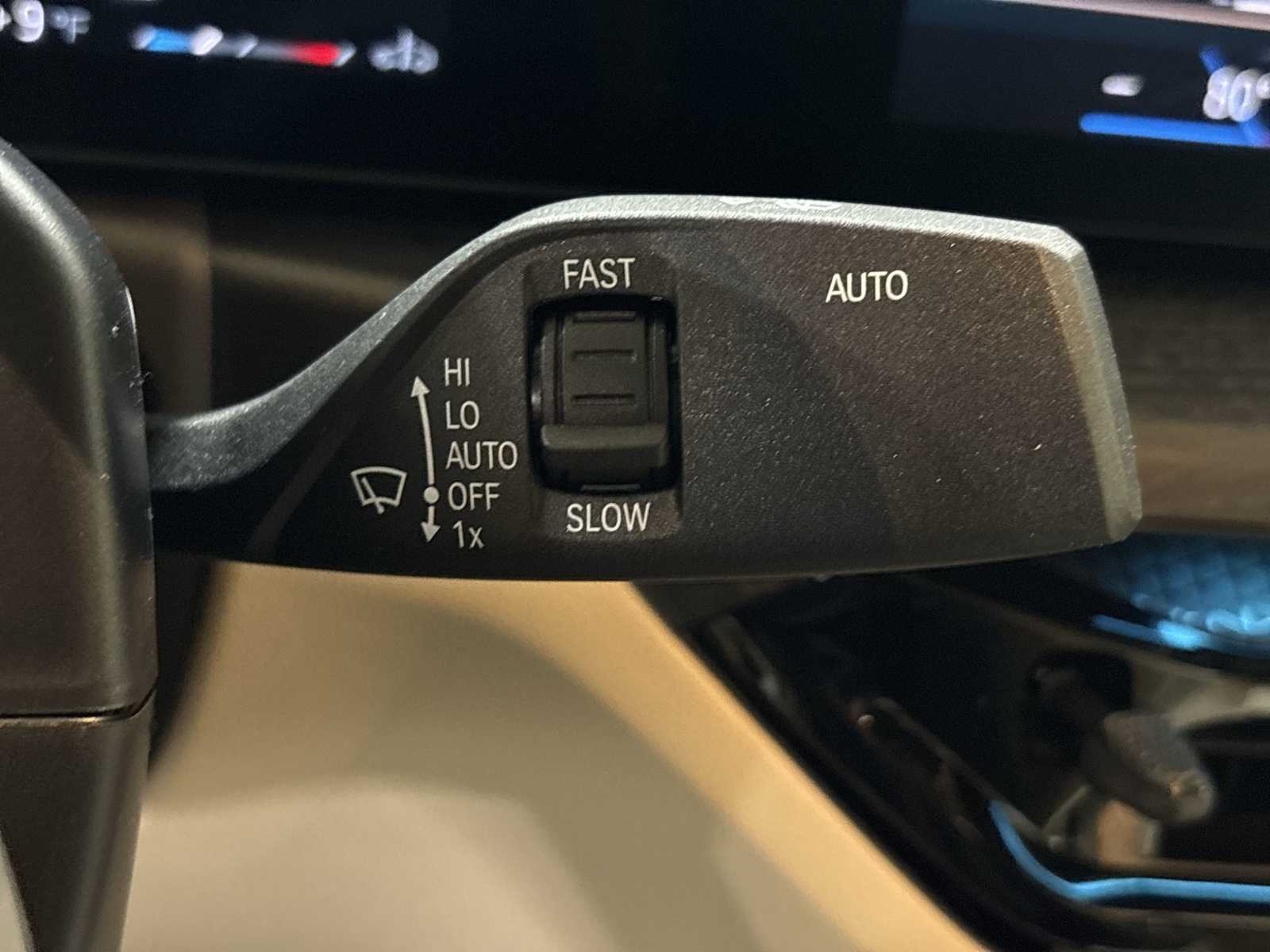 Thumbnail: 2025 BMW 3 Series - 23