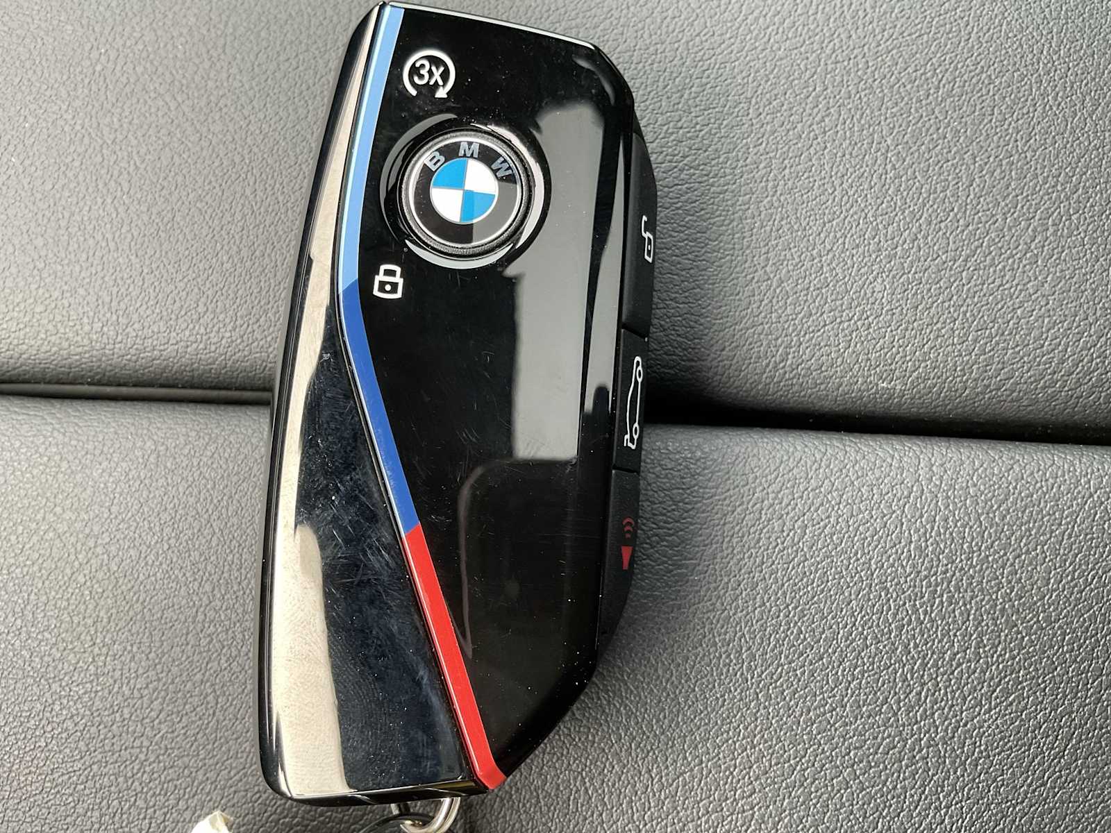 Thumbnail: 2025 BMW X5 - 37