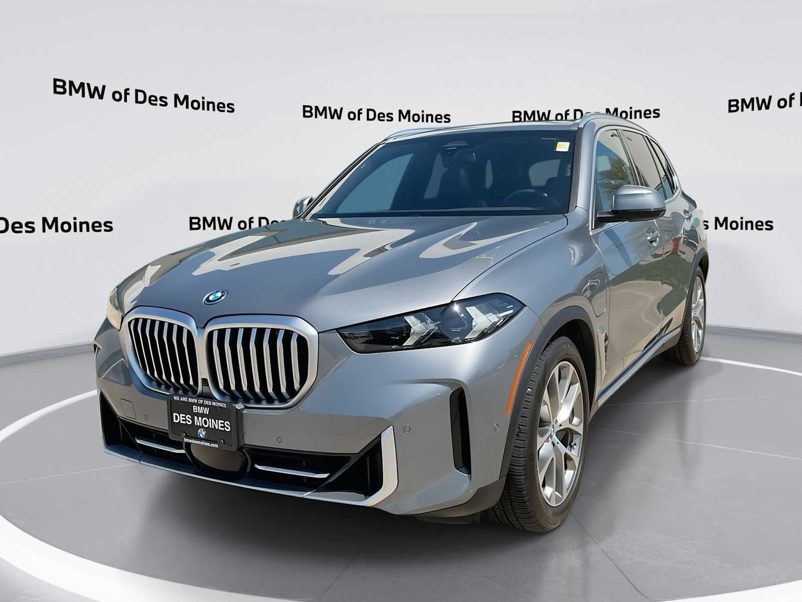 2024 BMW X5 xDrive50e -
                  Urbandale, IA