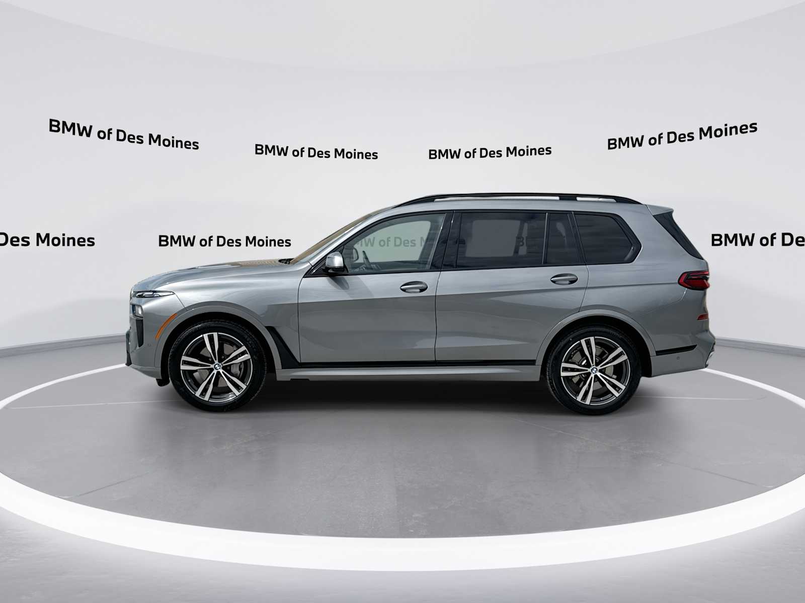Thumbnail: 2024 BMW X7 - 5