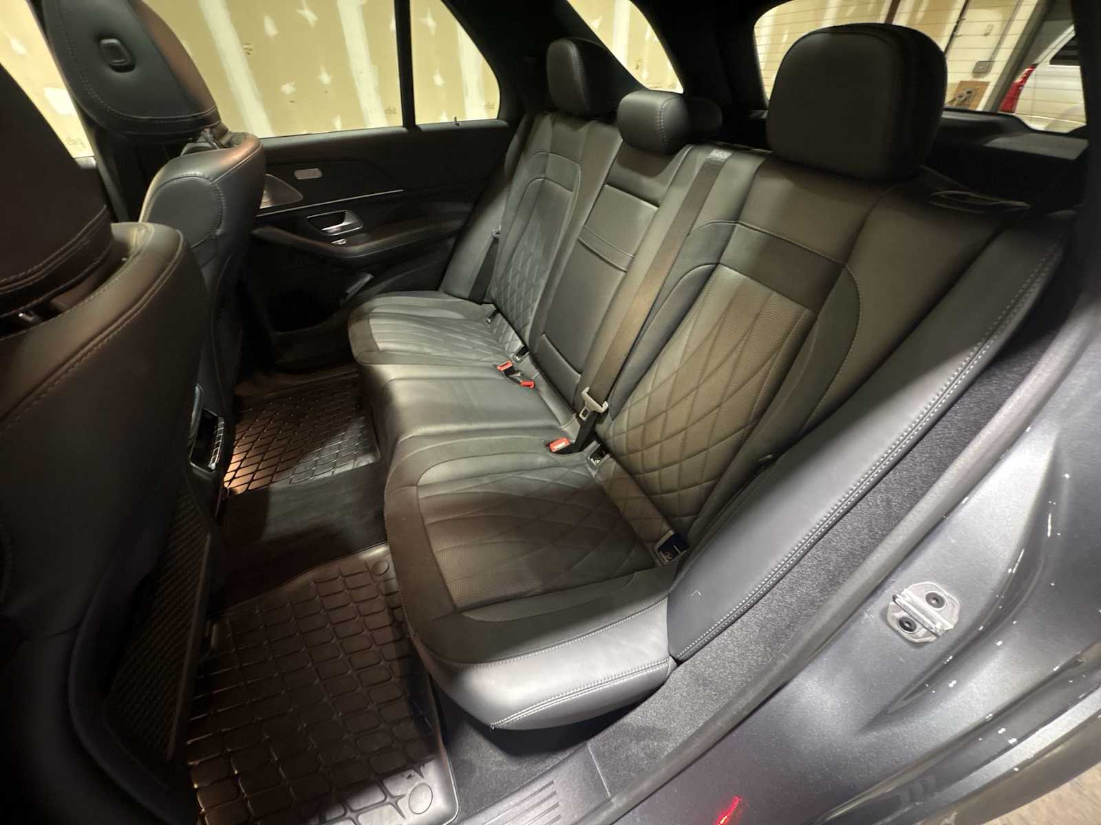 Thumbnail: 2022 Mercedes-Benz GLE - 19